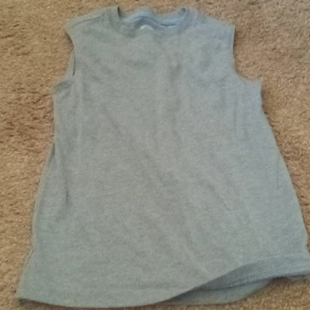 Gray tank shirt